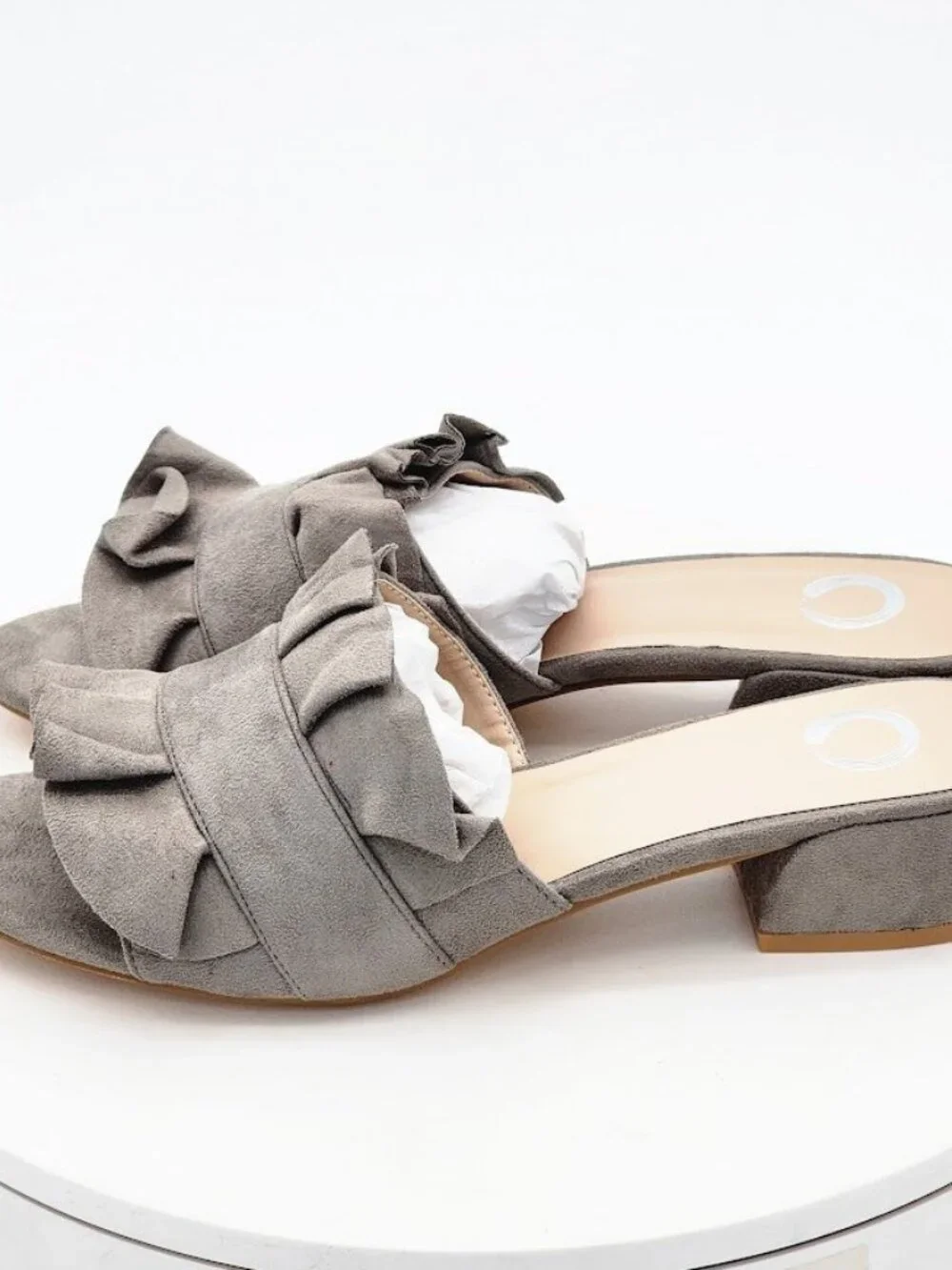 Journee Collection Sabica Gray Ruffle Slide Sandals Block Heel Women's Size 7.5